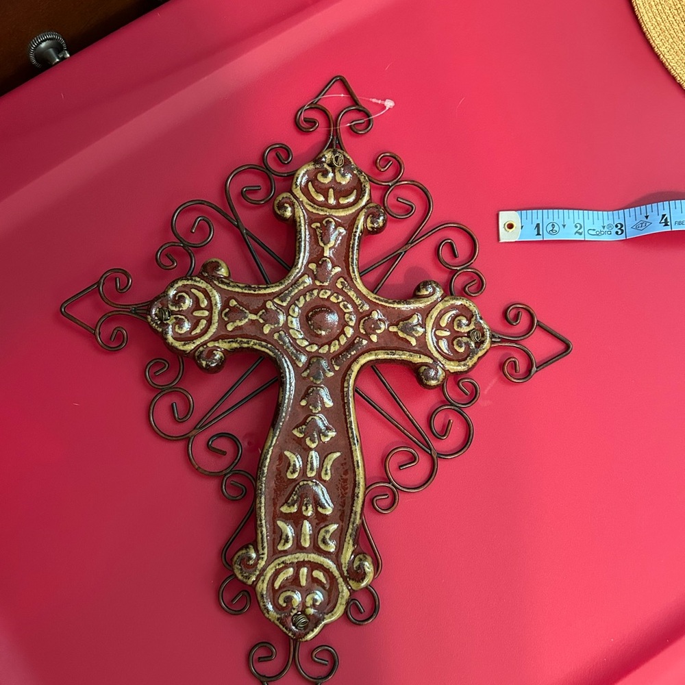 Decorative Metal Wall Cross - Picture 4 of 5